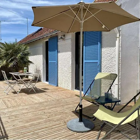 Micki Saint Gilles Croix De Vie