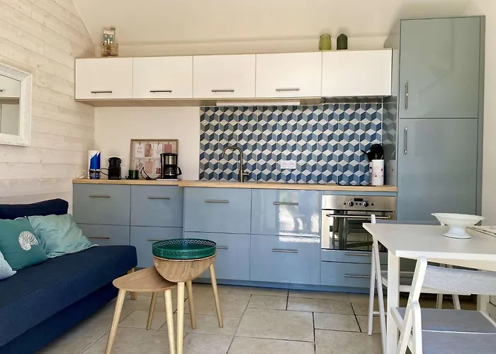 Micki Saint Gilles Croix De Vie Les Bussolleries